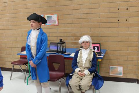 5th grade students dressed as famous people